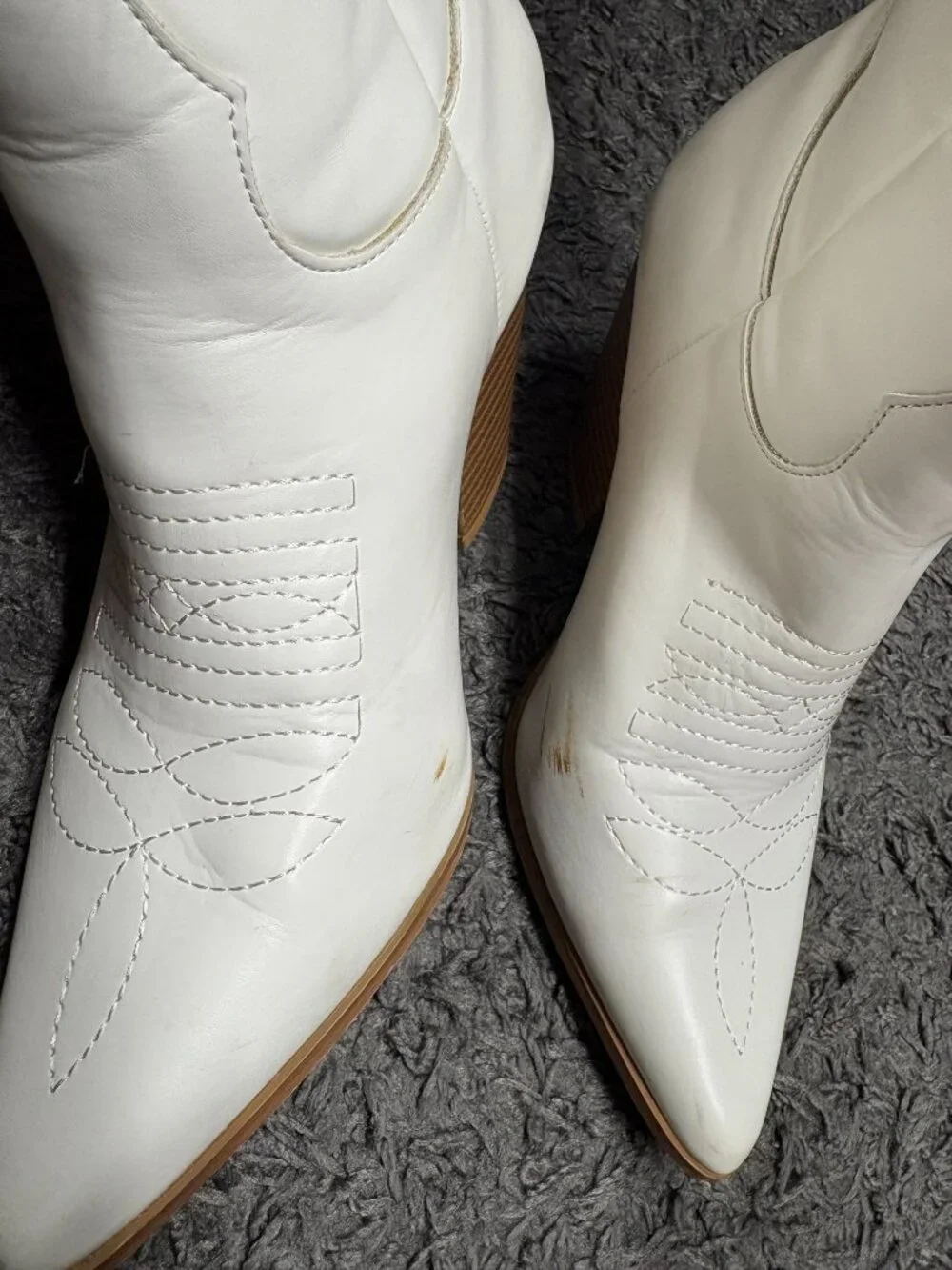 Woman’s SheSole Knee Cowgirl Boots White Knee High Women's 38 or 7.5/8